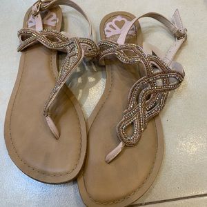 Women’s sandals